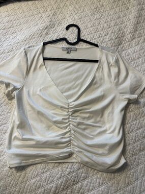 ✨ 3 for $30 ✨ Gaze Top